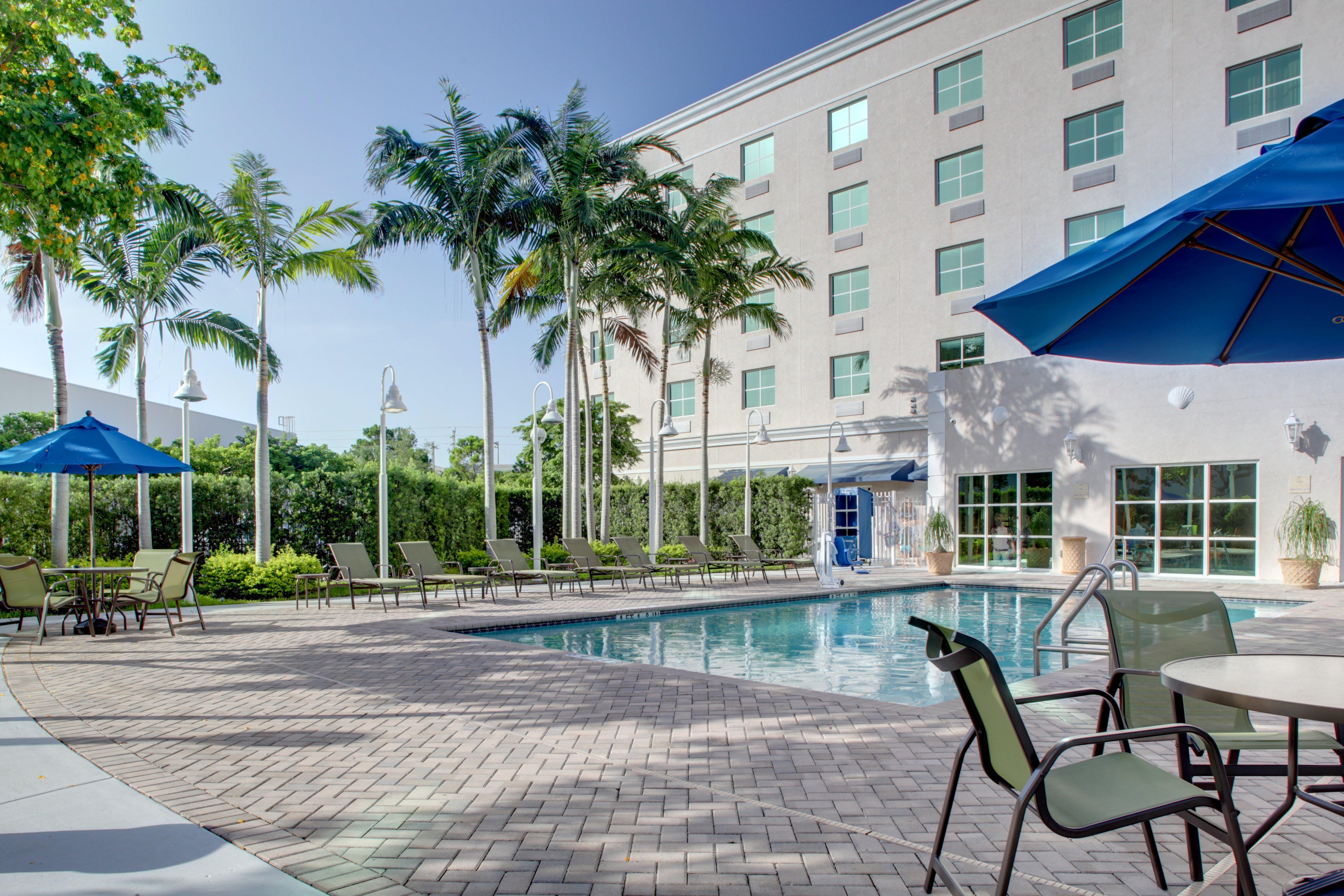 Holiday Inn Express & Suites Miami Kendall By Ihg Country Walk Экстерьер фото