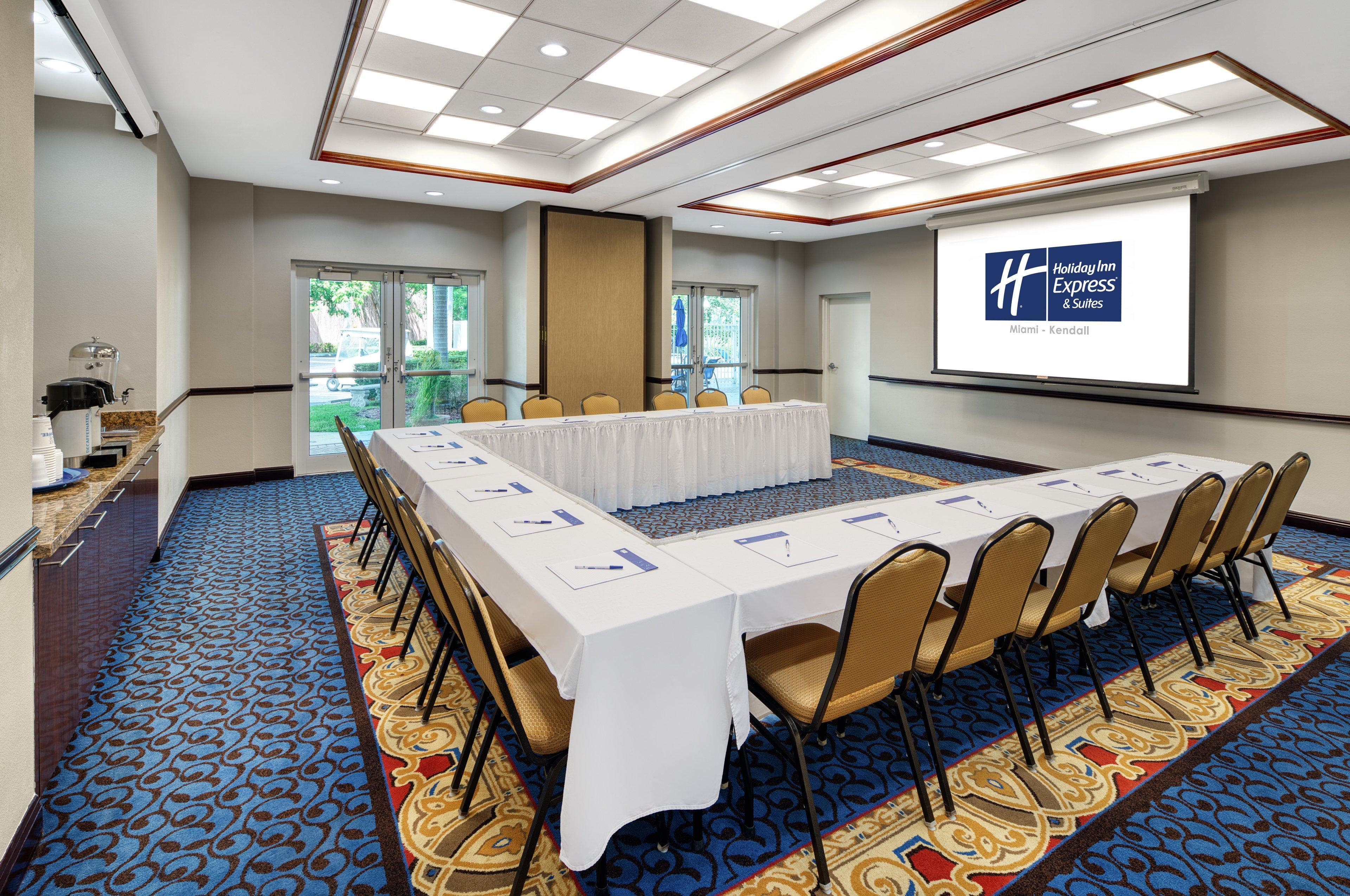 Holiday Inn Express & Suites Miami Kendall By Ihg Country Walk Экстерьер фото