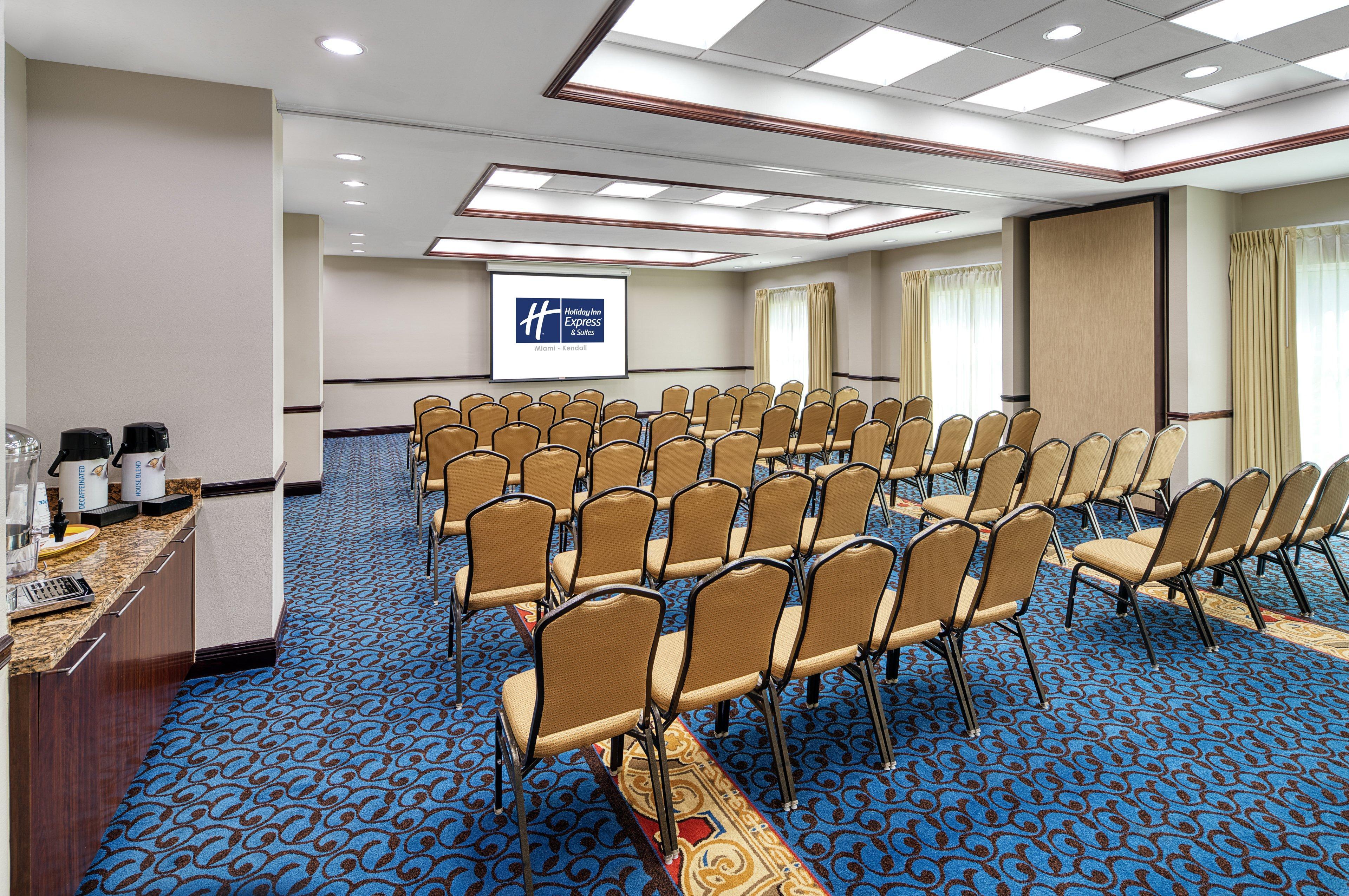 Holiday Inn Express & Suites Miami Kendall By Ihg Country Walk Экстерьер фото