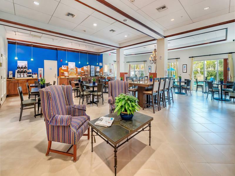 Holiday Inn Express & Suites Miami Kendall By Ihg Country Walk Экстерьер фото